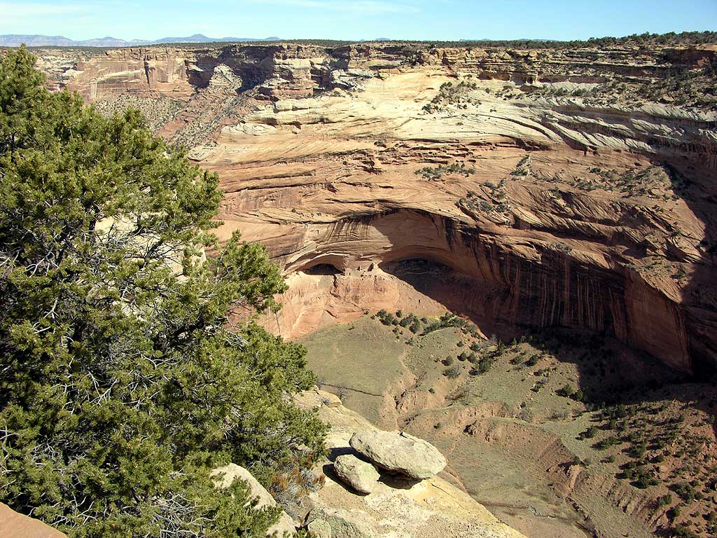 Mummy Cave Overlook
