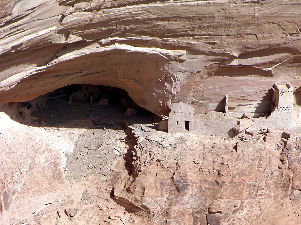 Mummy Cave Overlook