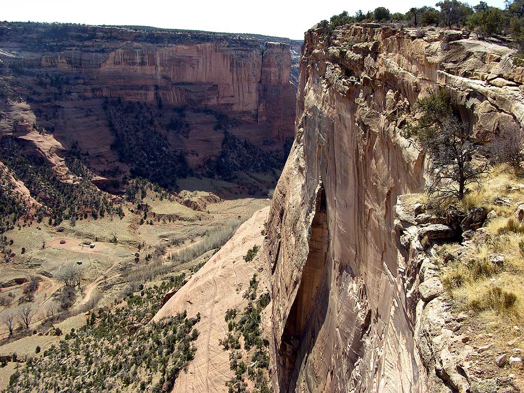 Mummy Cave Overlook